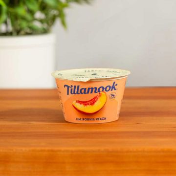 Tillamook California Peach Greek Yogurt - 5.3 oz