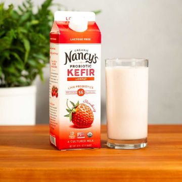 Nancy’s Lowfat Strawberry Kefir - 32 fl oz