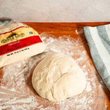 Essential Baking Pizza Dough - 16 oz