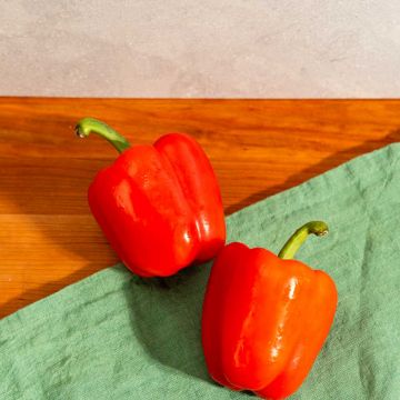 Organic Red Bell Peppers - 2 count