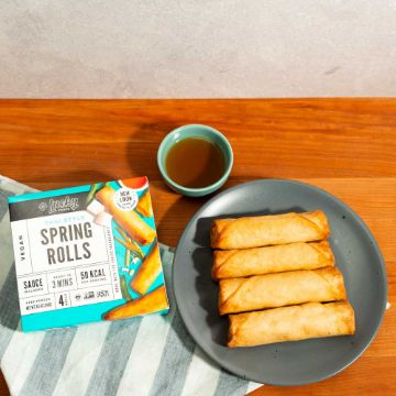 Lucky Foods Thai Style Spring Rolls - 4 count