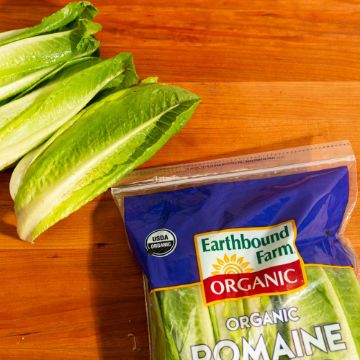 Earthbound Farm Organic Romaine Hearts - 3 count