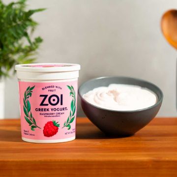 Zoi Greek Raspberry Cream - 32 oz